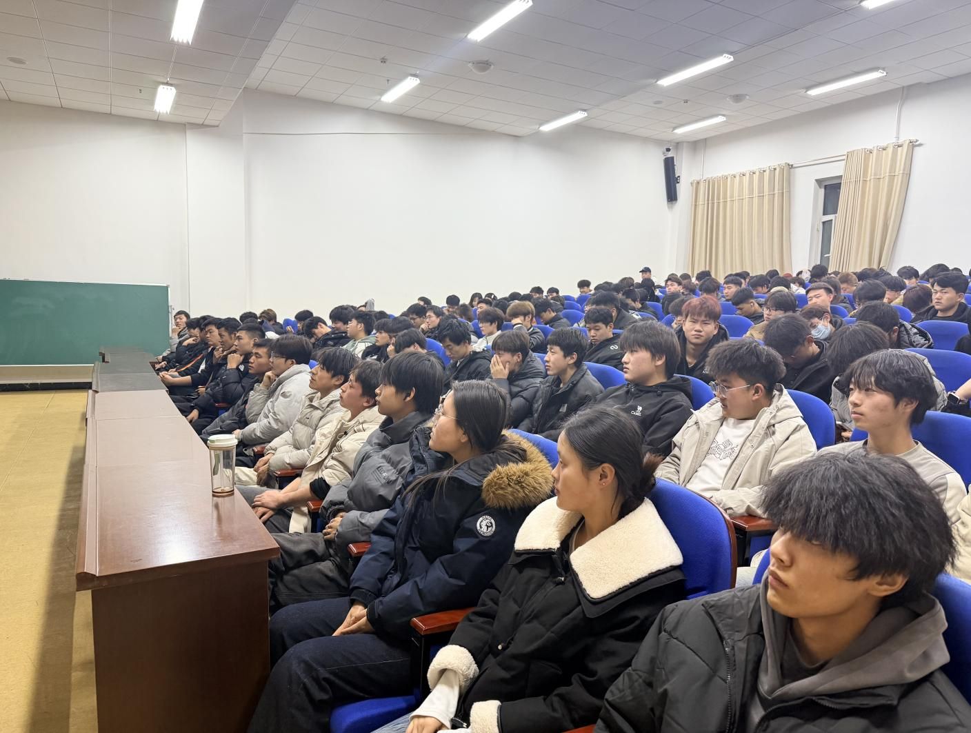 cb6882835c3f55d5a7cee4fe8bc95681